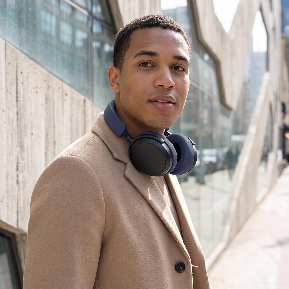 Silikonowe nakładki na pałąk i – Sennheiser Headphone Momentum 4 recenzja i cena